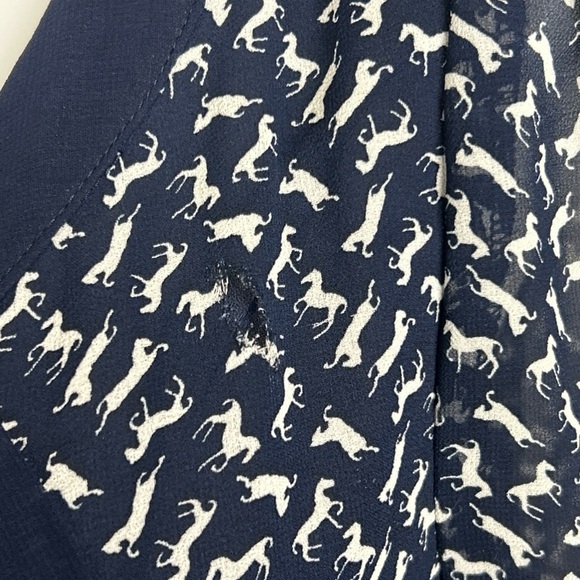 Max C navy blue ruffled neck blouse with sheer arms horse print - Picture 5 of 7